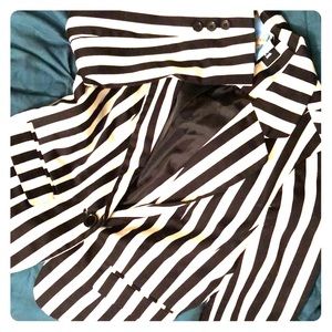 Sexy black and white stripes blazer